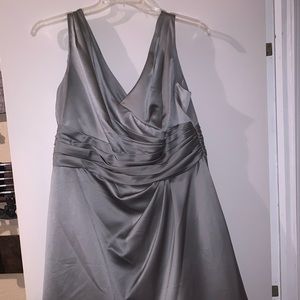 David’s Bridal Bridesmaid Dress Silver NWT
